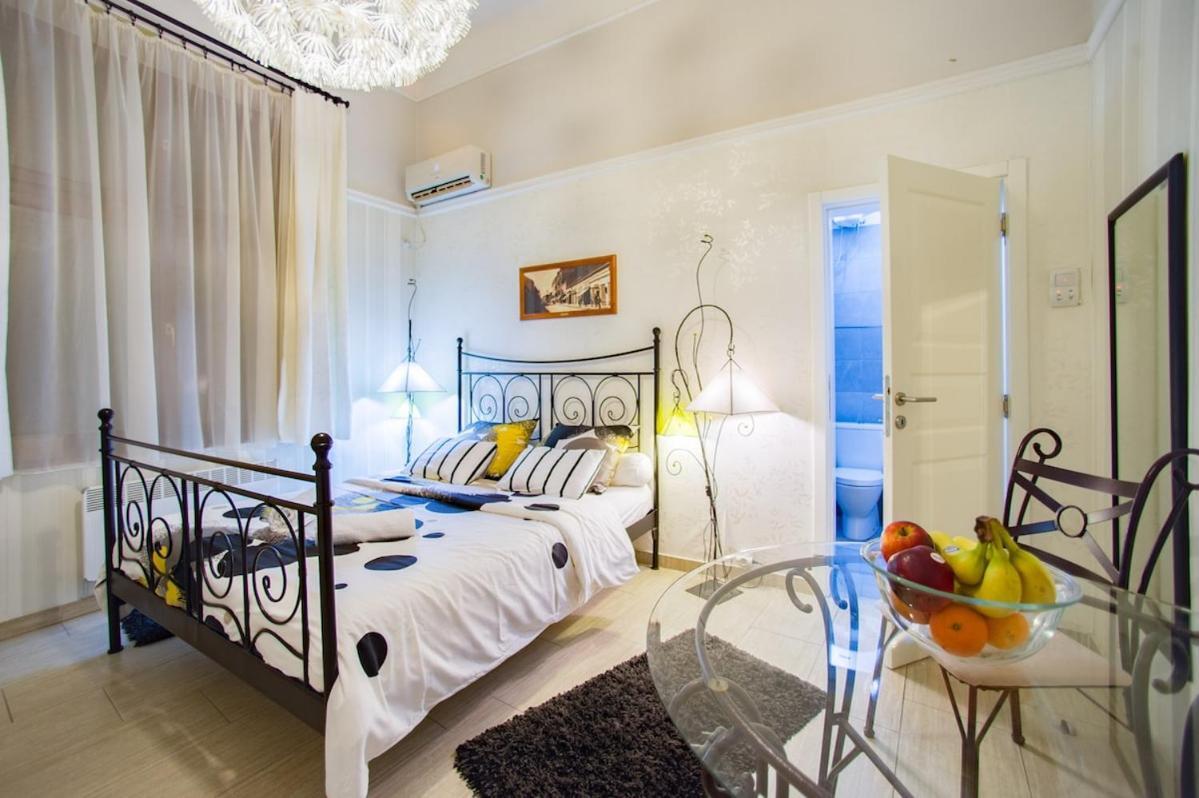 Central Charm Modern 2Br Apt-Free Parking Near 贝尔格莱德 外观 照片